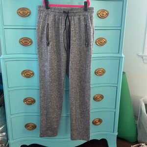 Athleta size S